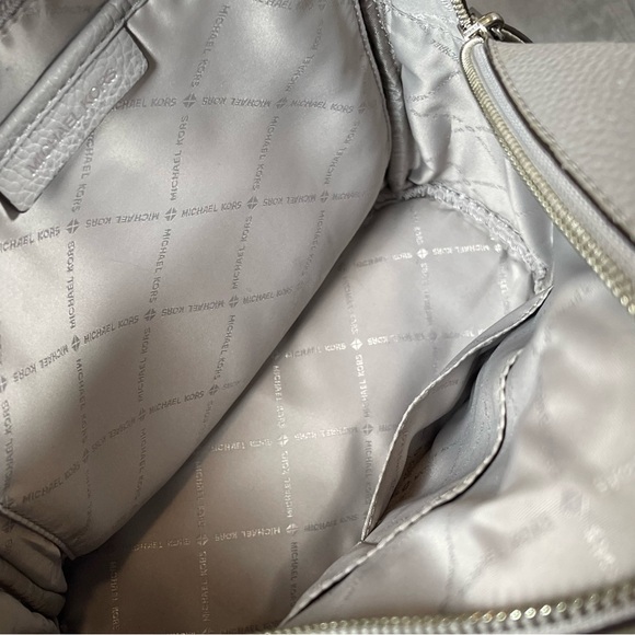 Michael Kors Abbey Studded Backpack Grey silver studs - Picture 3 of 10